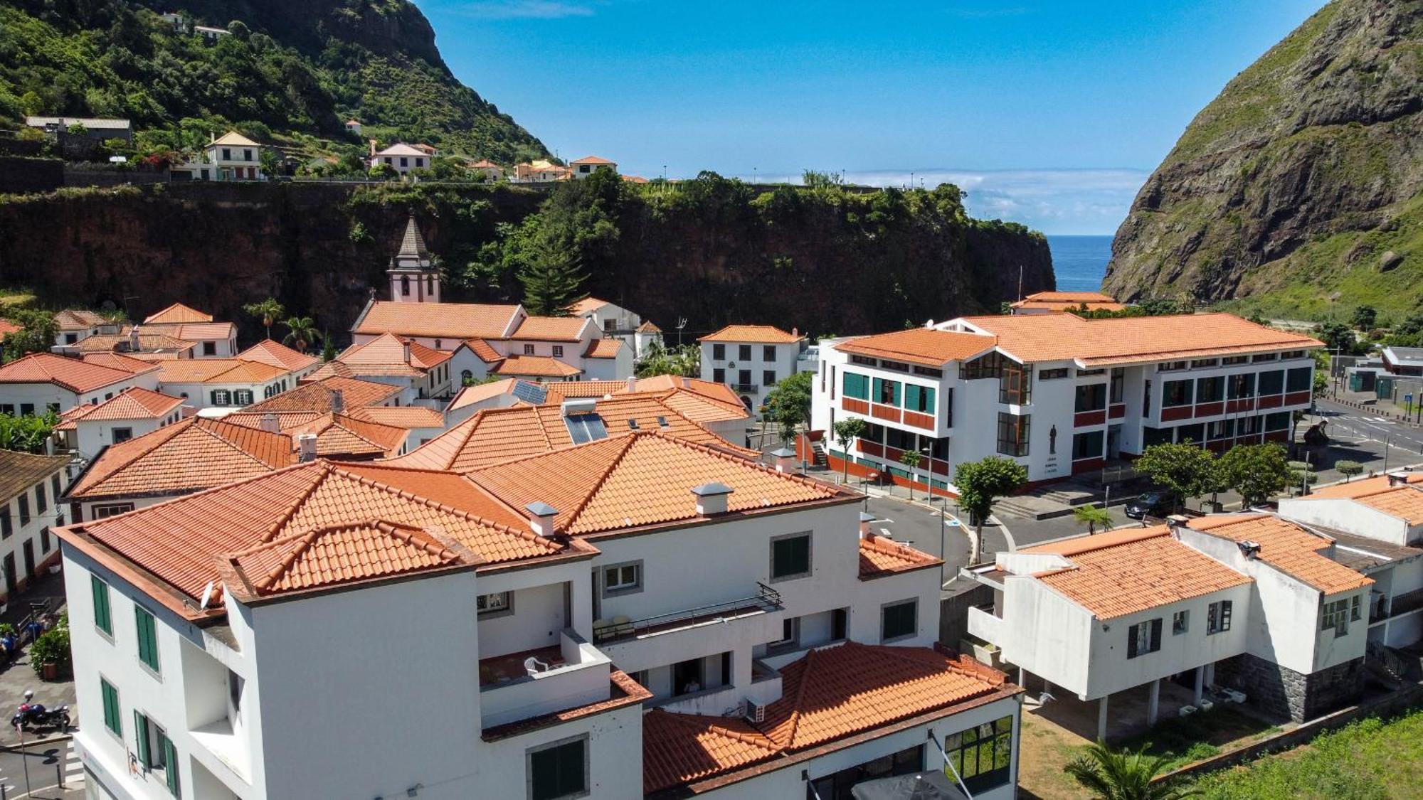 Amarelo Apartment By Atlantic Holiday Sao Vicente  Exterior photo